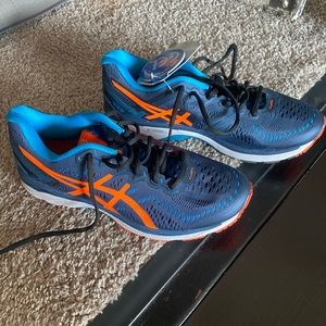 Men’s Asic Gel Dynamic Duomax Running Shoe
